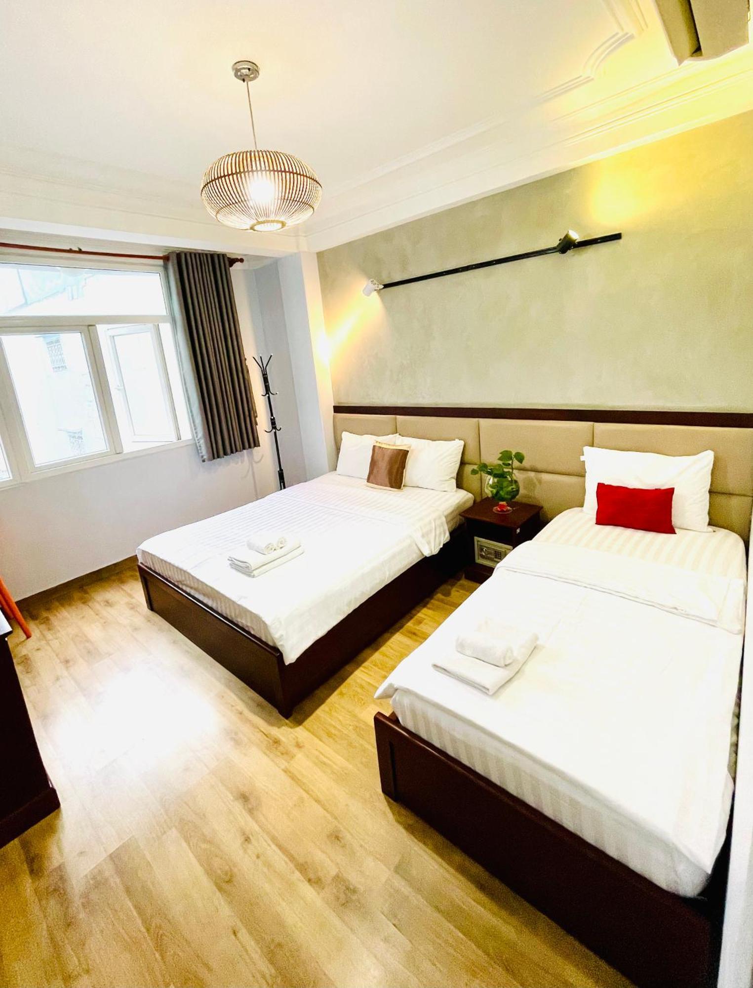 Giang Son Hotel江山民宿范五老区酒吧街胡志明市 Buitenkant foto