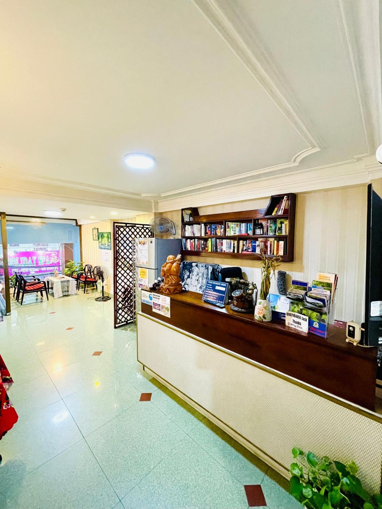 Giang Son Hotel江山民宿范五老区酒吧街胡志明市 Buitenkant foto