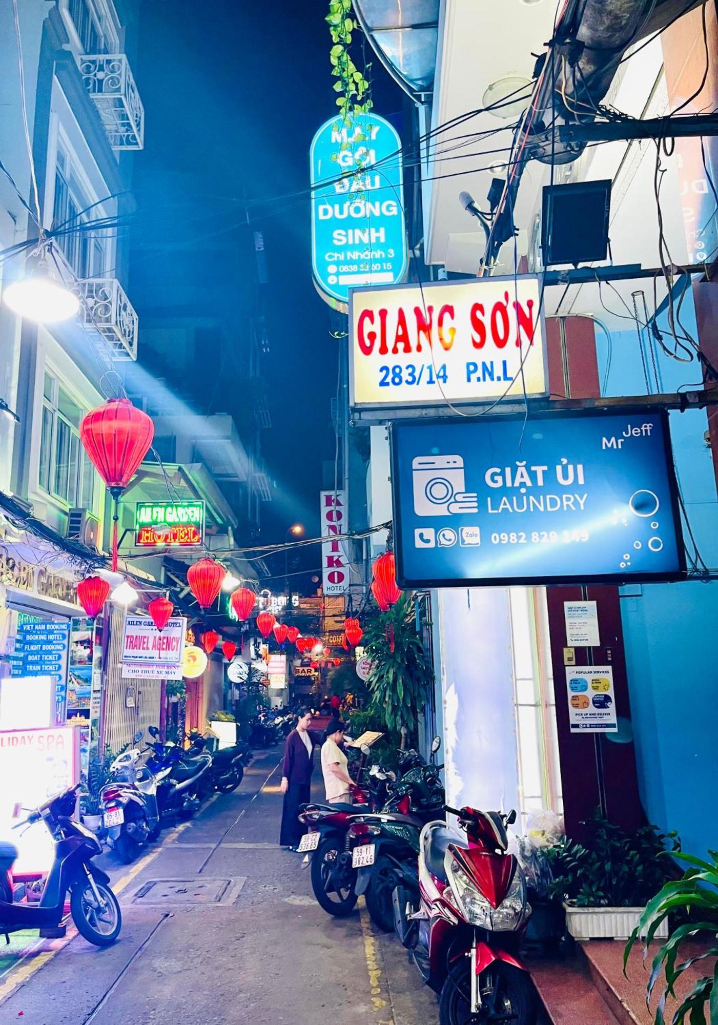 Giang Son Hotel江山民宿范五老区酒吧街胡志明市 Buitenkant foto
