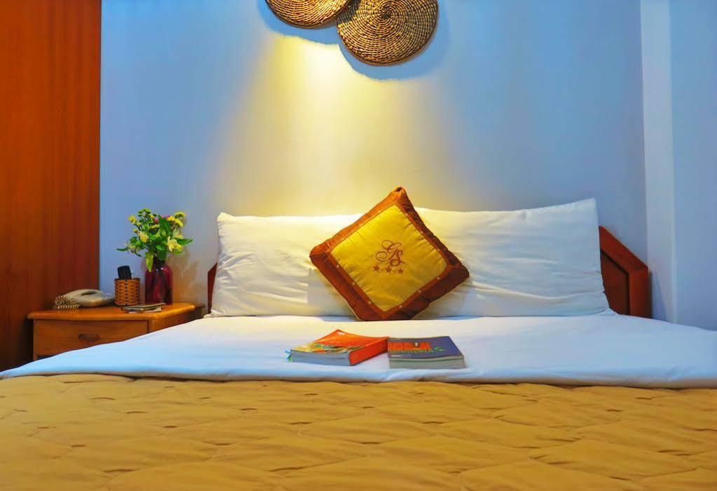Giang Son Hotel江山民宿范五老区酒吧街胡志明市 Buitenkant foto